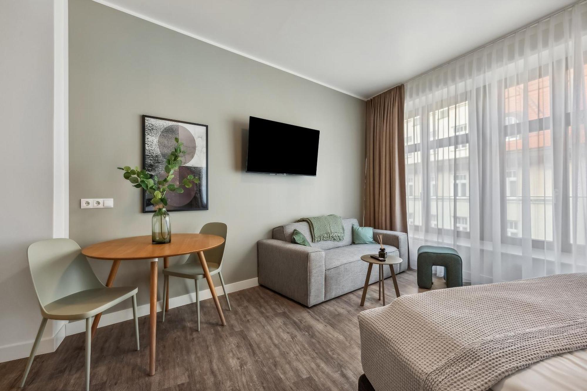 Limehome Am Bruehl Aparthotel 3*