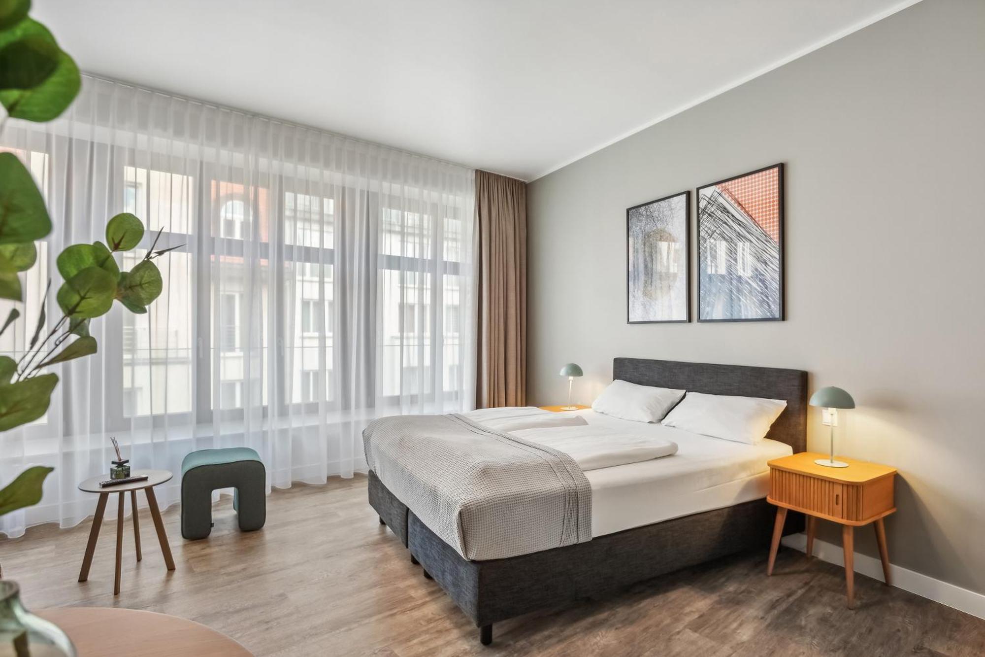 Aparthotel Limehome Am Bruehl