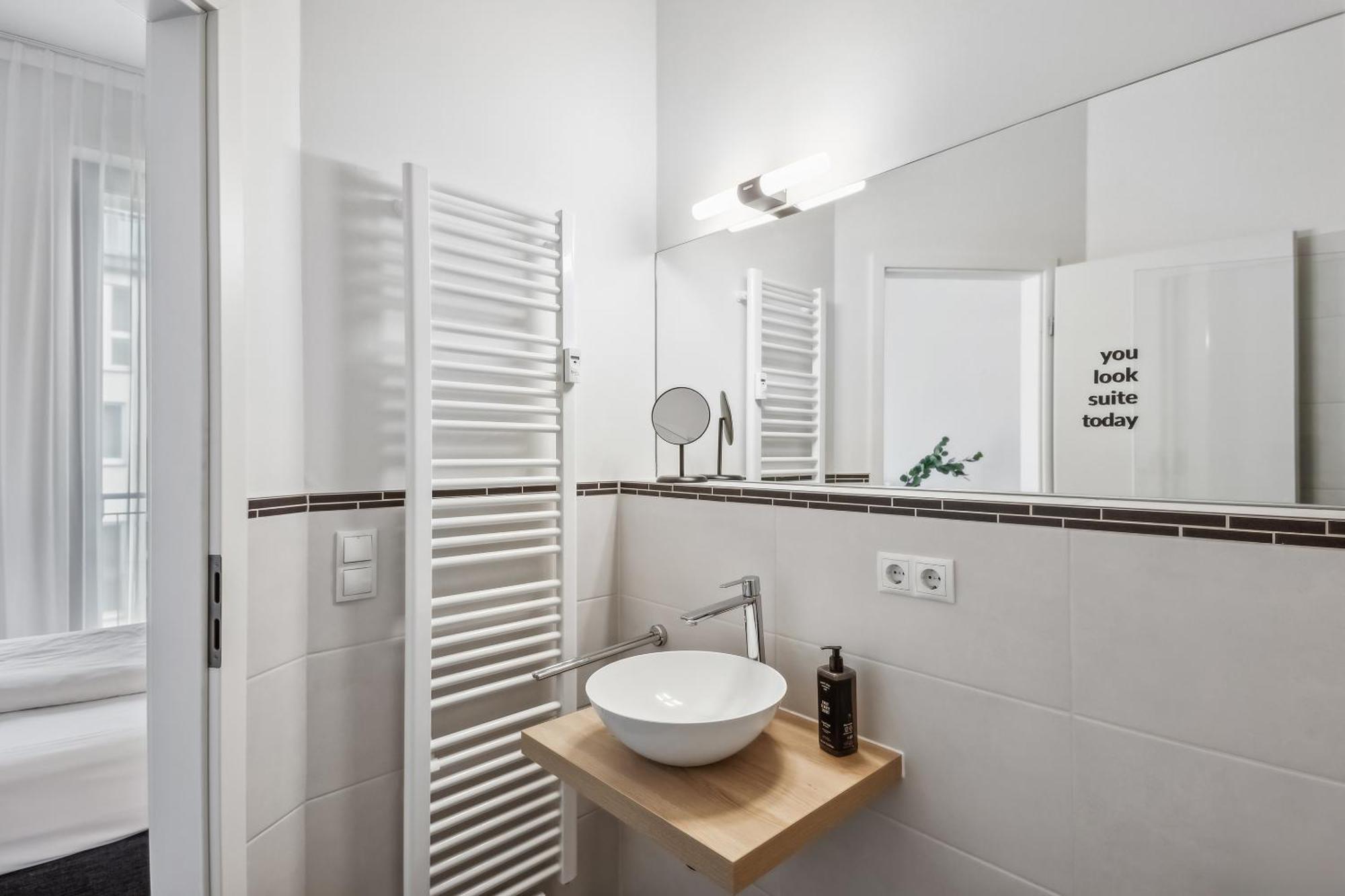 Aparthotel Limehome Am Bruehl Leipzig